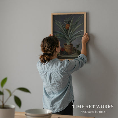 植木鉢に入ったパイナップルと石のテーブルに置かれたブドウ（En ananas i urtepotte og druer på et stenbord）— ネールガード、ヘルマニア（Neergaard, Hermania）